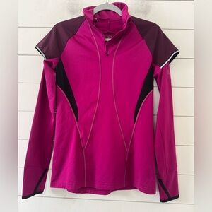 Gore Running Wear Size  M Light Thermal 1/4 zip pullover. Windstop Reflective